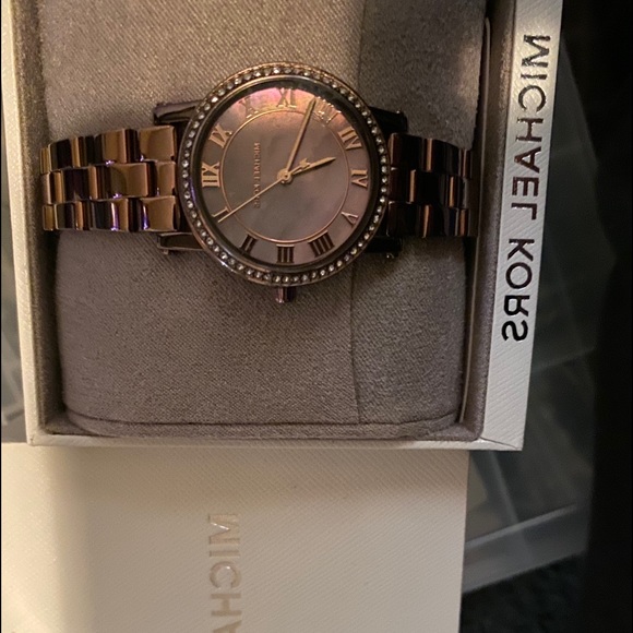 Michael Kors Accessories - Ladies watch